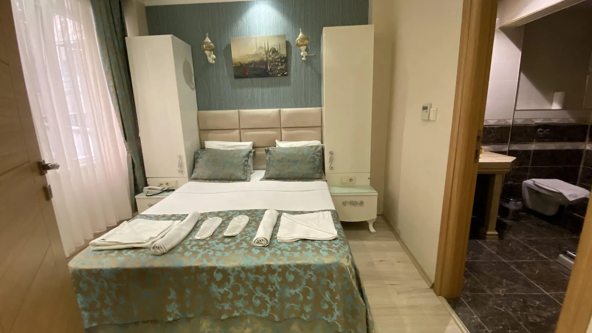 ***  Reyyan Hotel Istambul Turquie